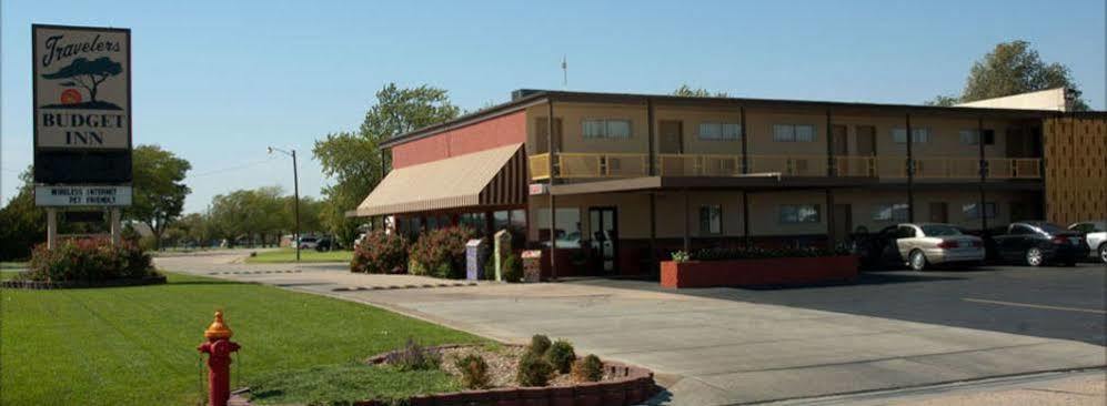 Travelers Budget Inn Great Bend Buitenkant foto
